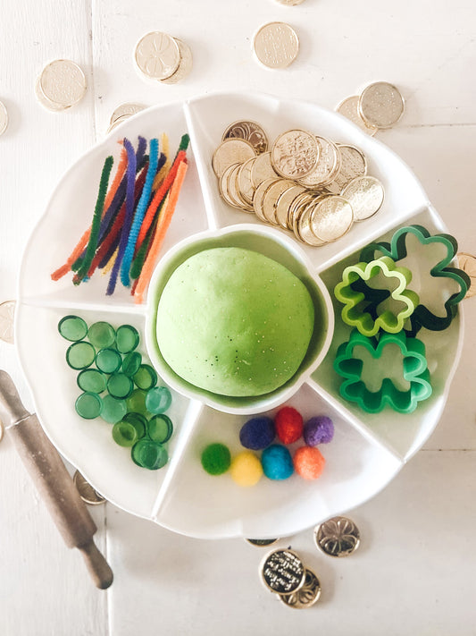 st. patrick's day play dough tray